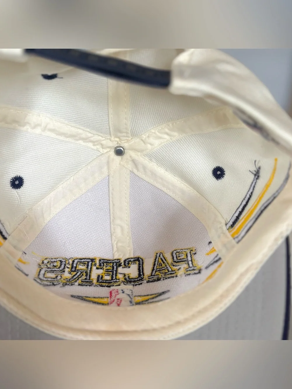 Vintage Indiana Pacers Logo Athletic Diamond Collection Snapback Cap Cream Blue